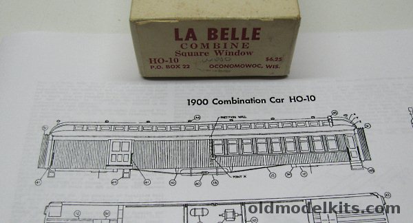 La Belle HO 1900 Truss Rod Wooden Combination (Square Window Combine) Car (Passenger and Baggage Car) - HO Scale Wood Kit, HO-10 plastic model kit